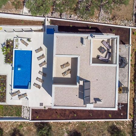 Villa Hileja Марина Экстерьер фото